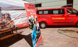 Der Werbestand der Jugendfeuerwehr Wormersdorf.