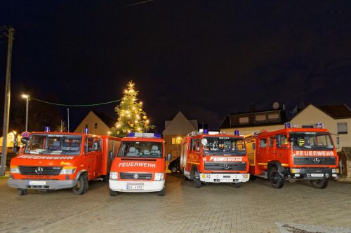 Die Fahrzeuge des Löschzug 3.