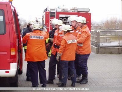 05_Alarmübung_der_Züge_3_und_4_2004.jpg