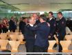 34_Verleihung_des_Feuerwehr-Ehrenkreuzes_an_Ewald_Zimmermann_2005.jpg