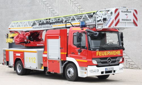 Drehleiter mit Korb 23-12