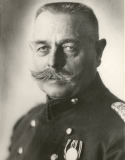 Louis Pfahl, Stadtbrandmeister von 1903 bis 1931